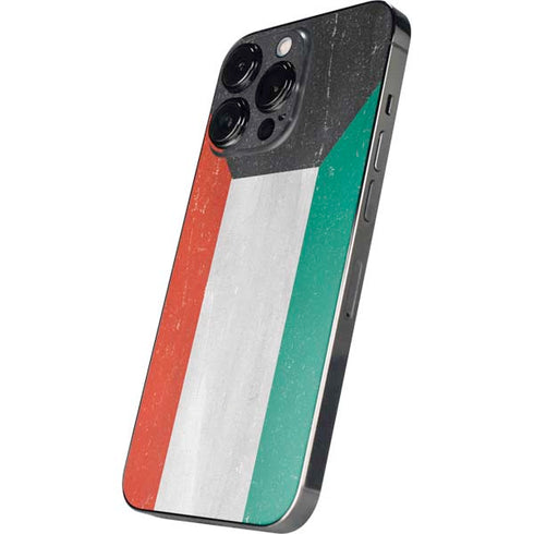 Kuwait Flag Distressed iPhone 13 Pro Max Skin